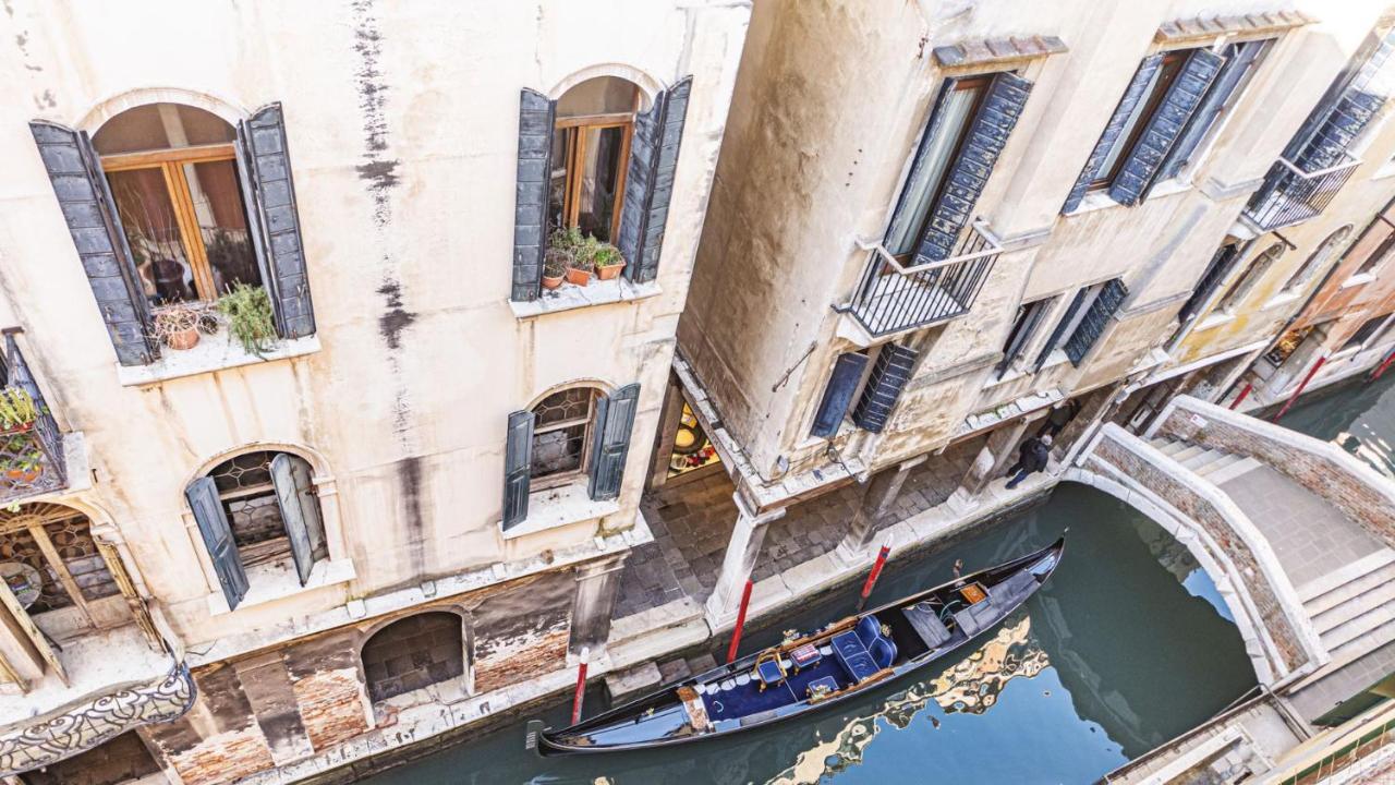 Ca' Emma San Marco - Canal View Venedig Eksteriør billede